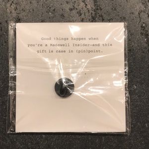 Madewell Accessories - π» Madewell x Pintrill βhiβ Pin Madewell Accessories - π» Madewell x Pintrill βhiβ Pin